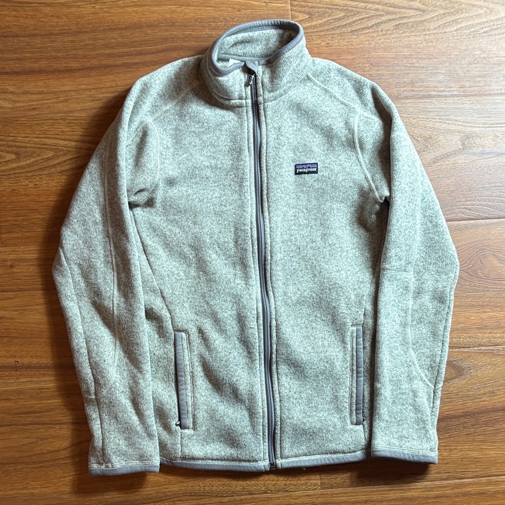 Patagonia Light Gray women’s XS gray Fleece Jacket